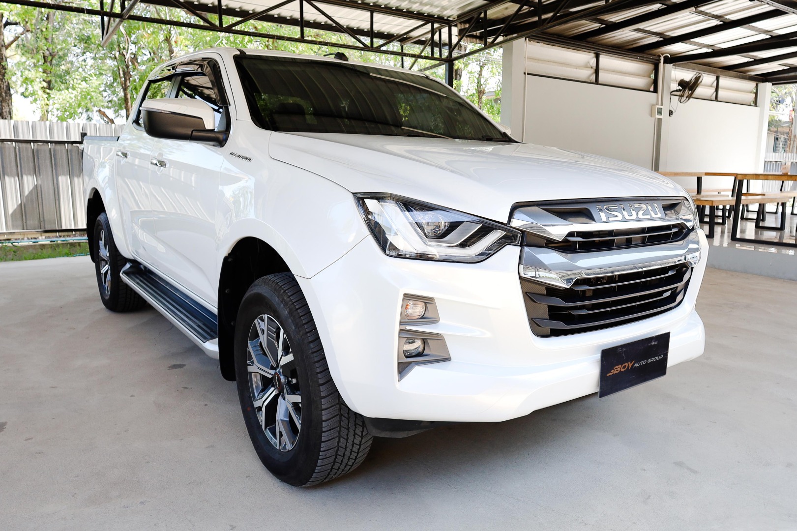 ISUZU ALL NEW D-MAX CAB 4 HI-LANDER 1.9 ZP ( B1460 )